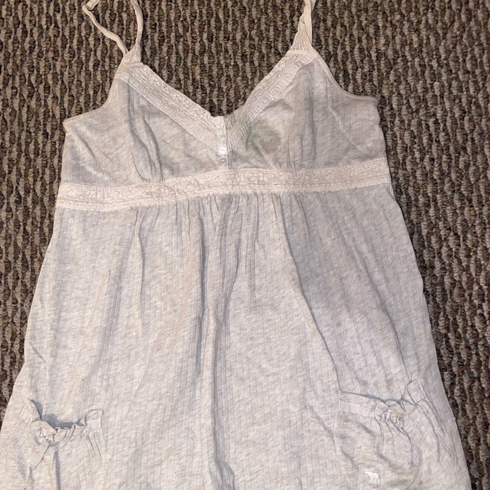 Abercrombie & Fitch top